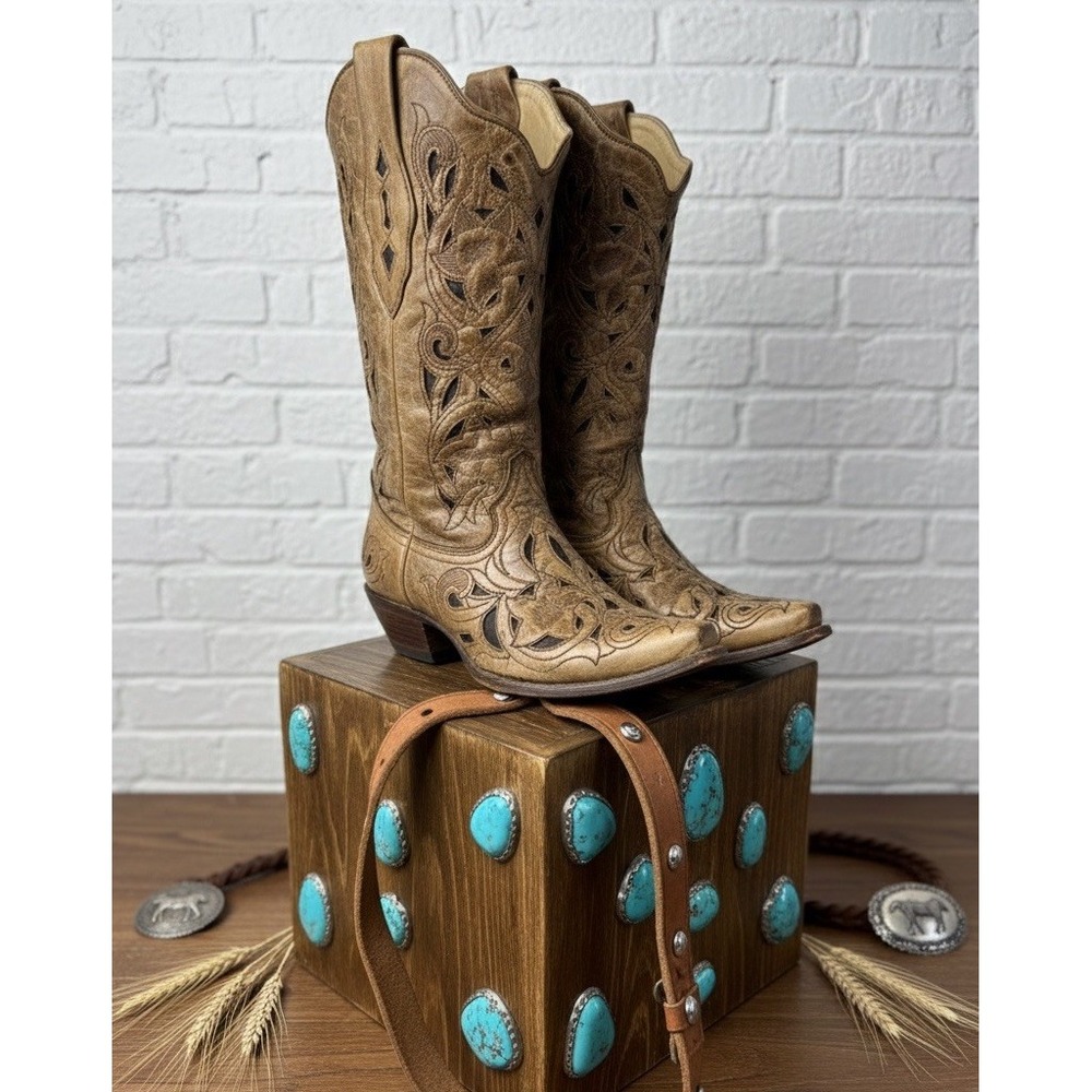 🔥Corral 🖤✨Vintage Tan Leather🤑 Floral & Star‎ Cutout Western Cowboy Boots 7.5